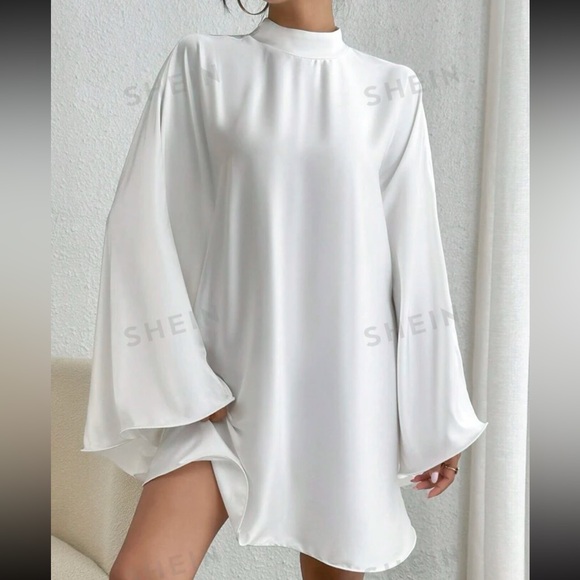 Flowy open back dress - Picture 3 of 6